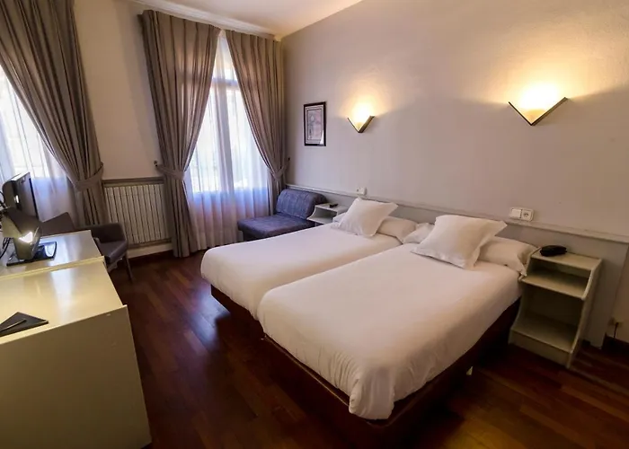 Hospedium Lleida Hotel